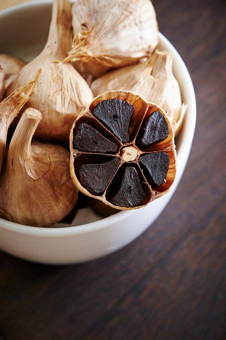 BLACK GARLIC  100G